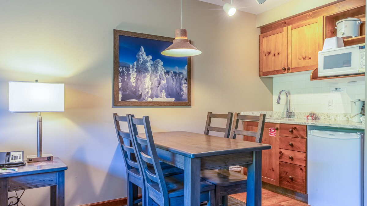 Bear Country Property Management (2018) Ltd.-Cahilty #215-image-1