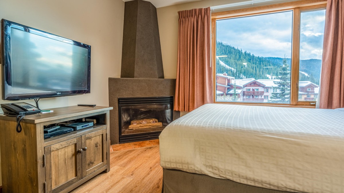 Bear Country Property Management (2018) Ltd.-Cahilty #340-image-1