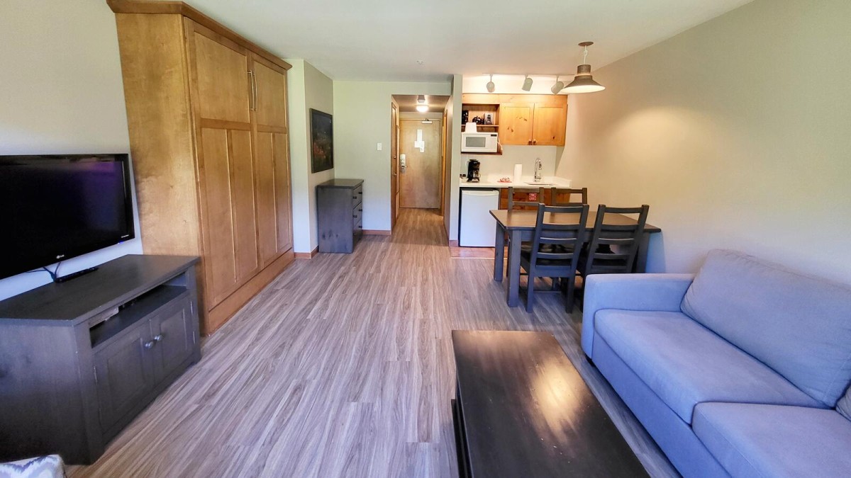 Bear Country Property Management (2018) Ltd.-Cahilty #317-image-1