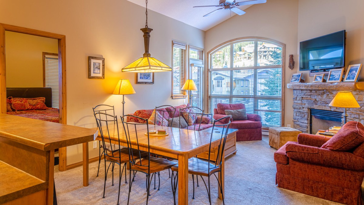 Bear Country Property Management (2018) Ltd.-Crystal Forest #54-image-1