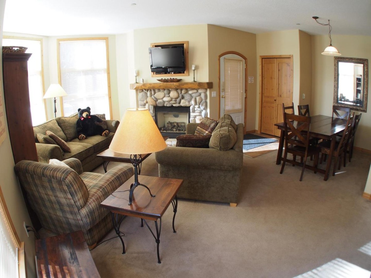 Bear Country Property Management (2018) Ltd.-Crystal Forest #60-image-1