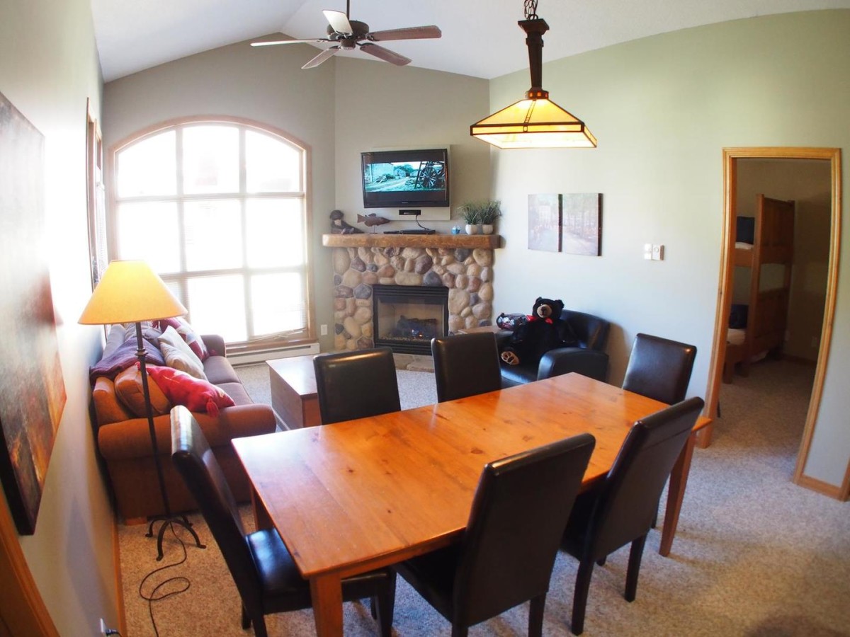 Bear Country Property Management (2018) Ltd.-Crystal Forest #62-image-1