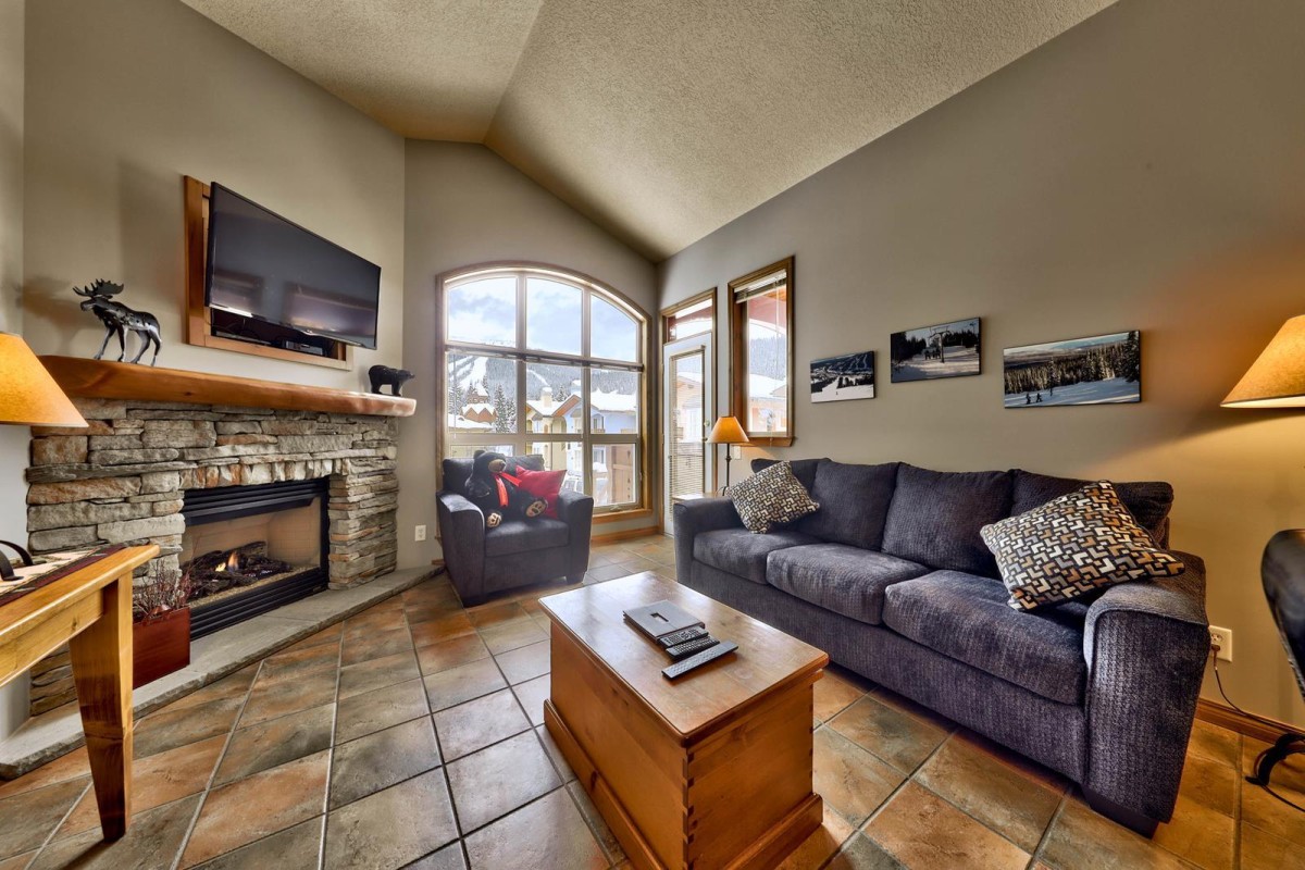 Bear Country Property Management (2018) Ltd.-Crystal Forest #72-image-1