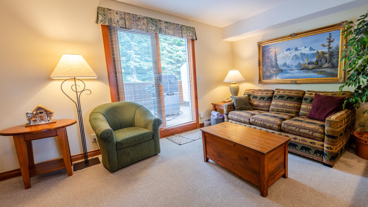 Bear Country Property Management (2018) Ltd.-Timberline Village #38-image-1