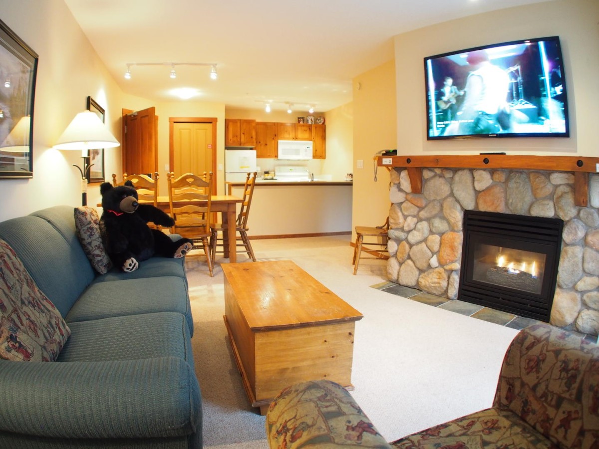 Bear Country Property Management (2018) Ltd.-Fireside Lodge #302-image-1