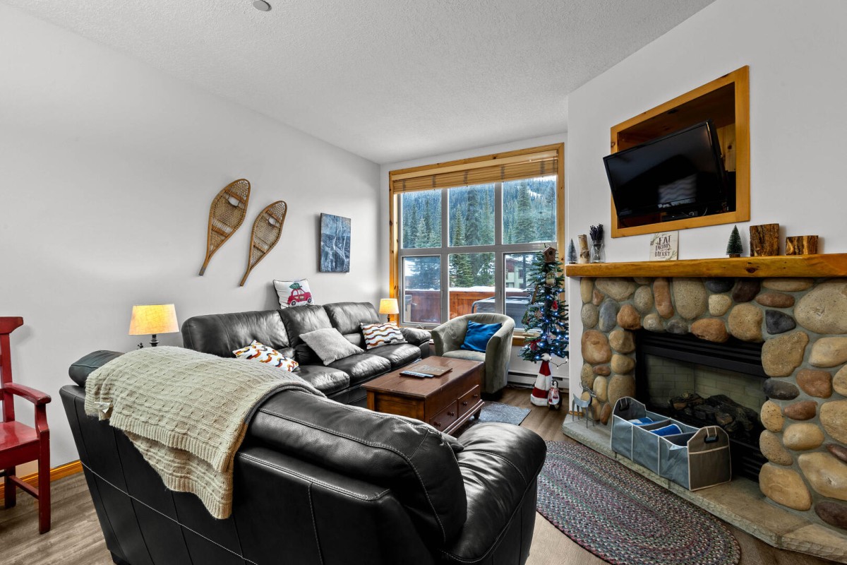 Bear Country Property Management (2018) Ltd.-Crystal Forest #48-image-1