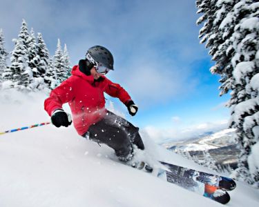 Skier leaning into a turn