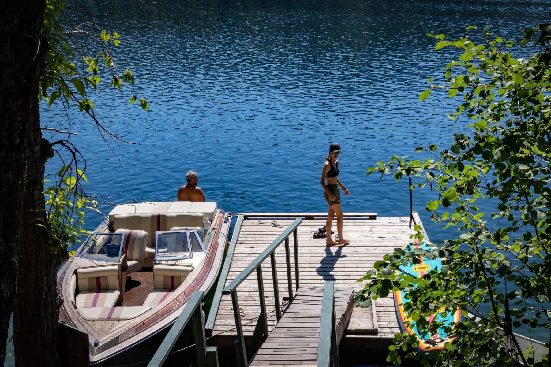 Lakeside Heffley Hideway Water Sport Fishing Rentals
